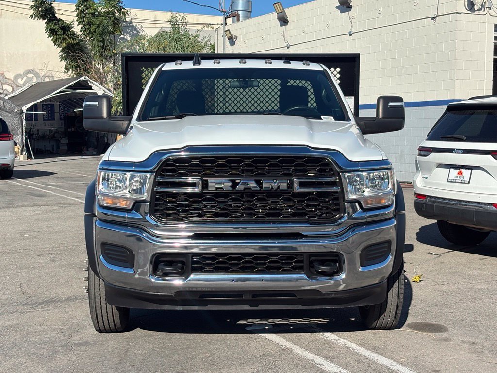Used 2023 RAM 5500 Tradesman RWD image 9