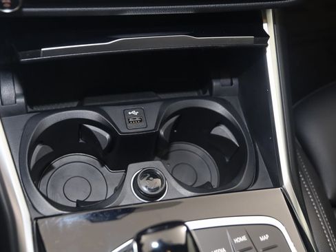 Used 2022 BMW M340i xDrive image 32