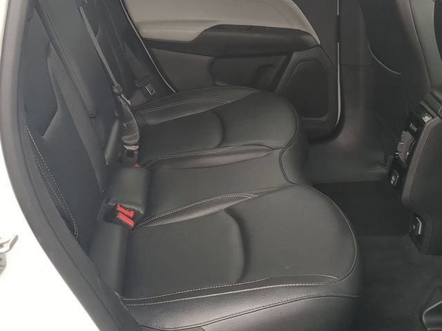Used 2025 Jeep Compass Limited AWD/4WD image 19
