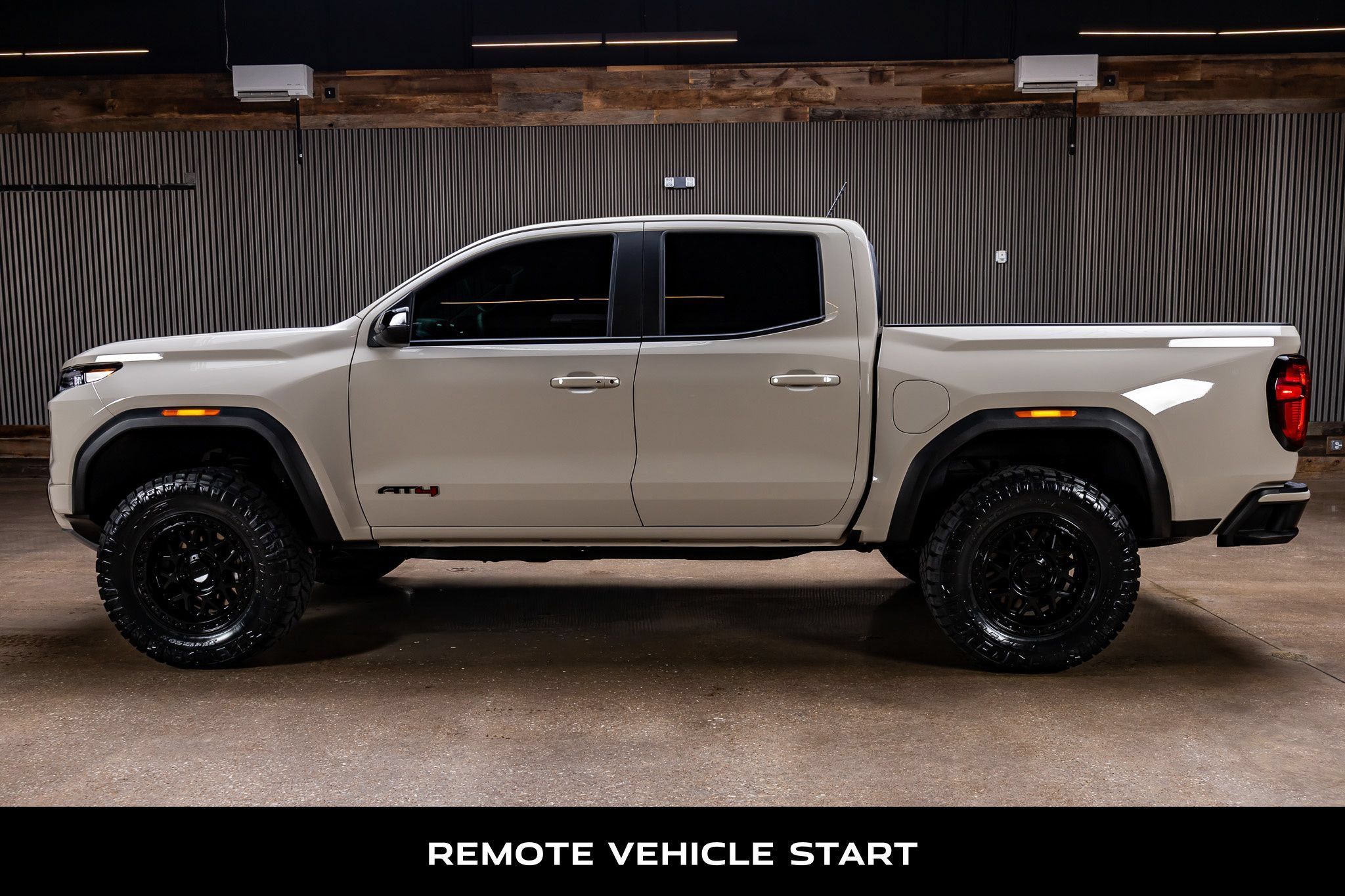 Used 2026 GMC Canyon AT4 AWD/4WD image 6