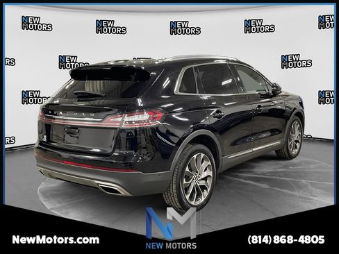 Used 2022 Lincoln Nautilus Reserve w/ Equipment Group 201A AWD/4WD image 5