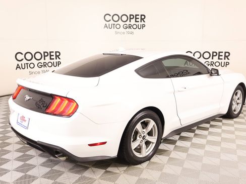 Used 2020 Ford Mustang Coupe RWD image 18