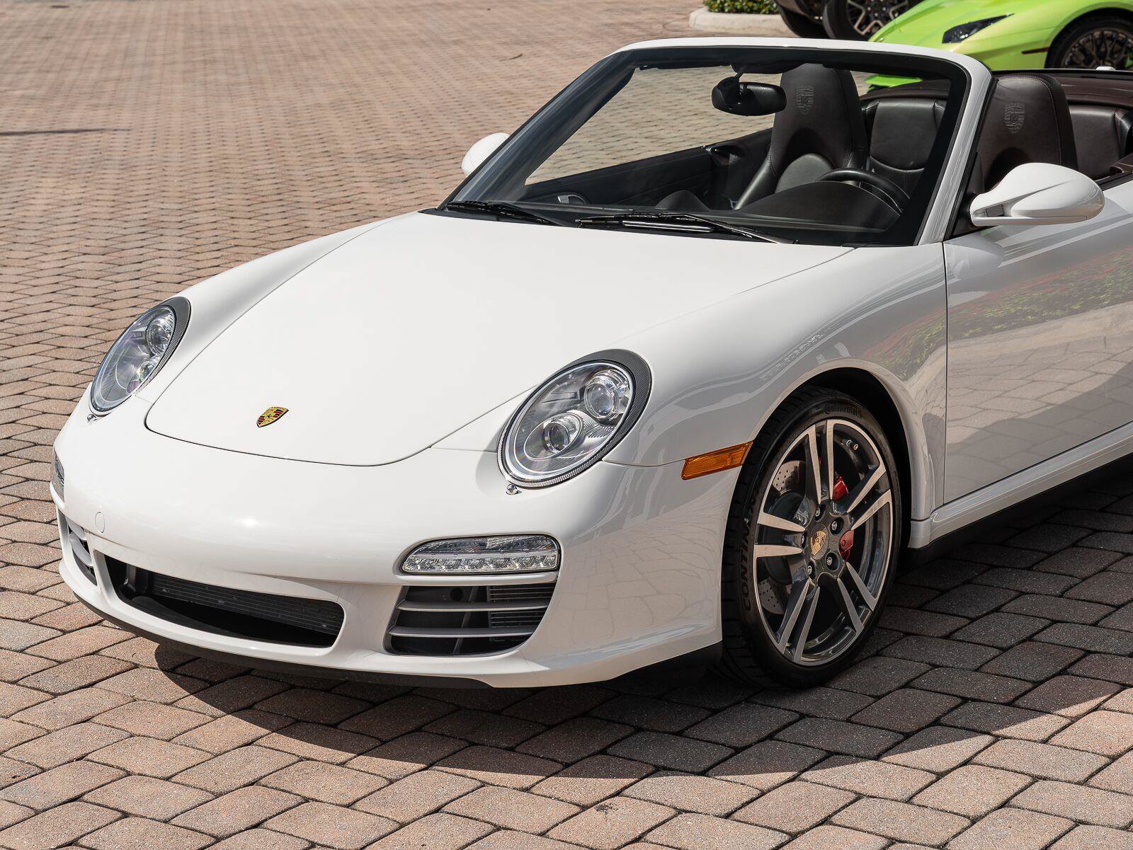 Used 2011 Porsche 911 Carrera 4S AWD/4WD image 22