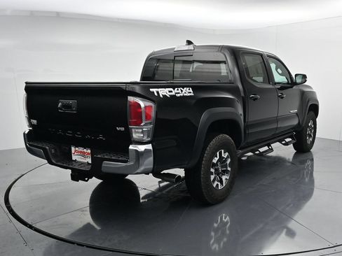 Used 2023 Toyota Tacoma TRD Off-Road AWD/4WD image 7