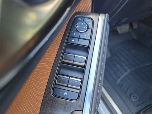 Used 2024 Lexus GX 550 image 16