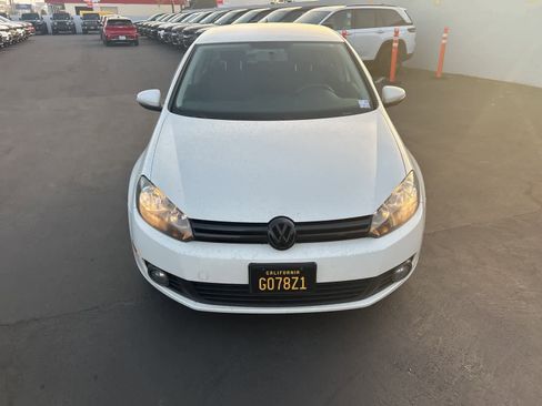 Used 2014 Volkswagen Golf TDI image 10