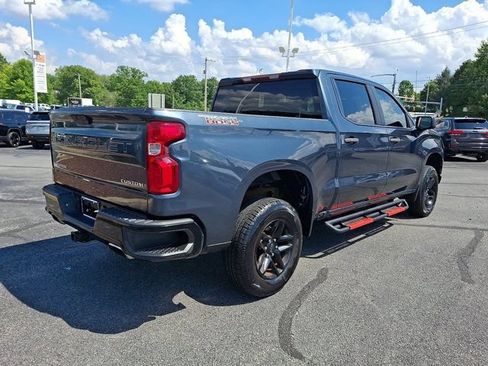 Used 2019 Chevrolet Silverado 1500 Custom Trail Boss w/ Custom Convenience Package AWD/4WD image 8