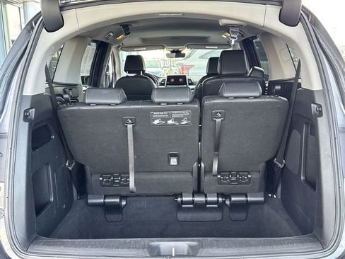 Used 2024 Honda Odyssey EX-L image 12