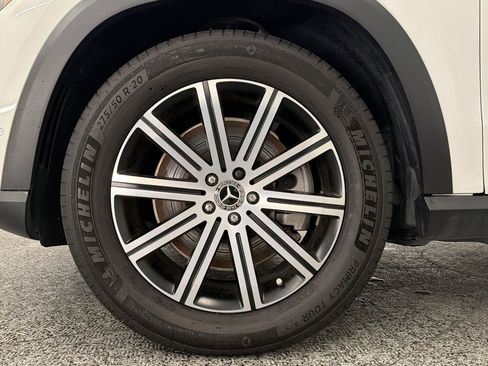 Certified 2024 Mercedes-Benz GLE 450 4MATIC image 12