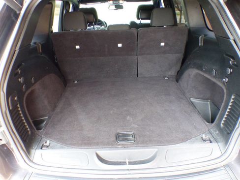 Used 2016 Jeep Grand Cherokee Laredo w/ Quick Order Package 23E image 17