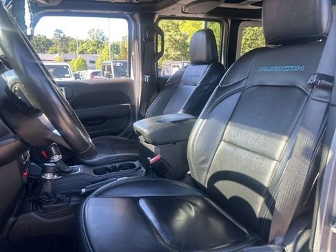 Used 2021 Jeep Wrangler Unlimited Rubicon 4xe w/ Cold Weather Group AWD/4WD image 13