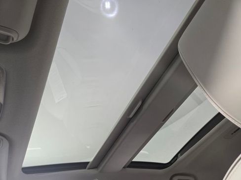 New 2026 Toyota Prius XLE image 15