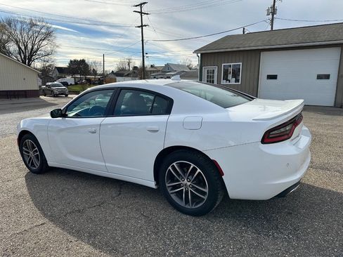 Used 2019 Dodge Charger SXT w/ Plus Group image 6