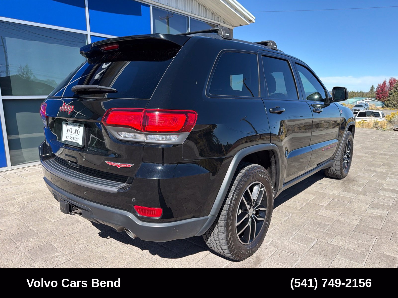 Used 2018 Jeep Grand Cherokee Trailhawk w/ Trailhawk Luxury Group AWD/4WD image 7