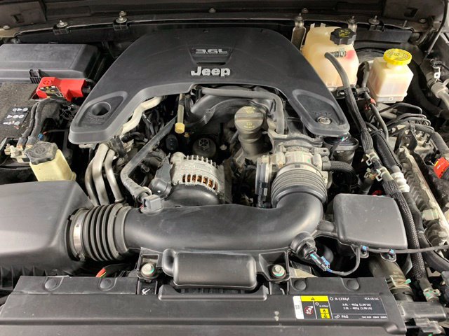 Used 2020 Jeep Gladiator Overland w/ Dual Top Group AWD/4WD image 34