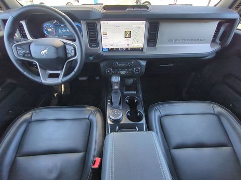Certified 2026 Ford Bronco Outer Banks AWD/4WD image 17