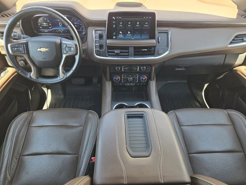 Used 2023 Chevrolet Tahoe High Country w/ Premium Package 2 RWD image 29
