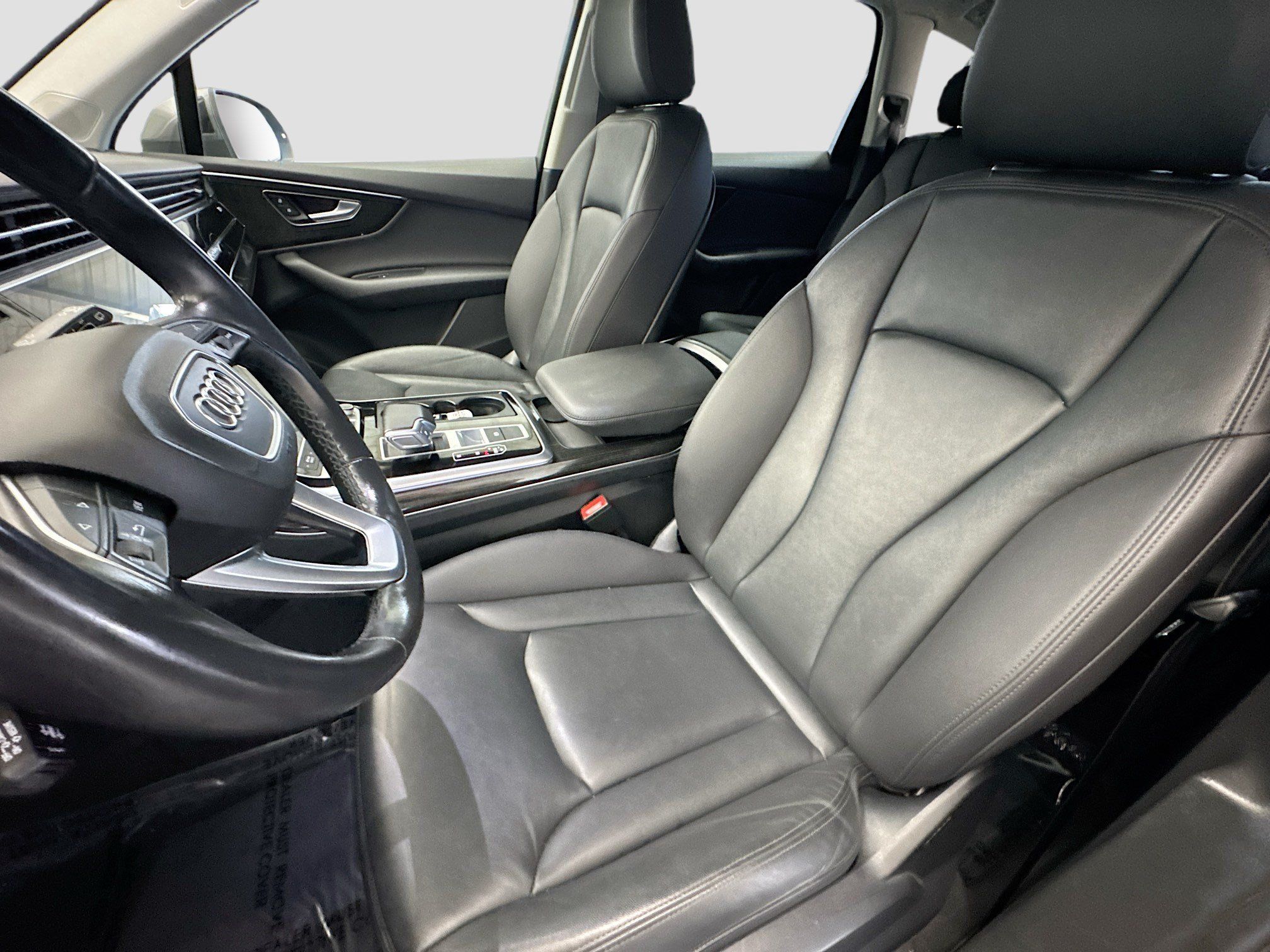 Used 2022 Audi Q7 3.0T Premium Plus AWD/4WD image 11