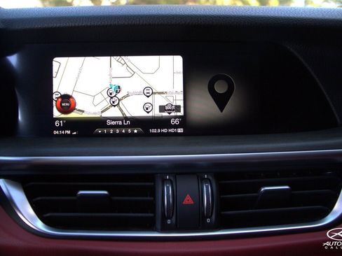 Used 2019 Alfa Romeo Stelvio Ti image 20