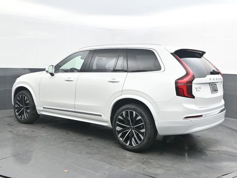 New 2026 Volvo XC90 B6 Plus image 5