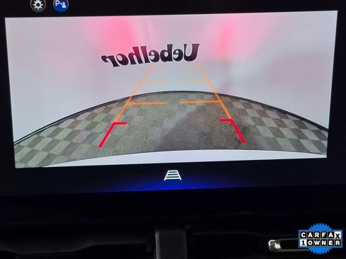 Certified 2025 Chevrolet Equinox LT image 18