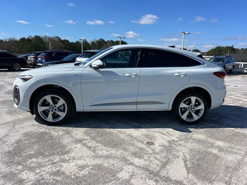 New 2025 Audi Q5 Premium Plus image 8