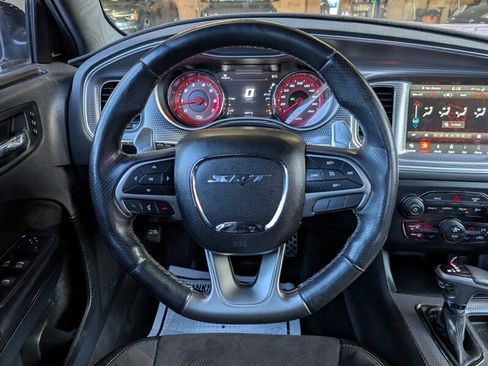 Used 2018 Dodge Charger SRT Hellcat w/ Harman/Kardon Audio Group RWD image 19