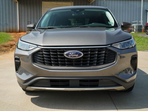 Used 2023 Ford Escape Active FWD image 16
