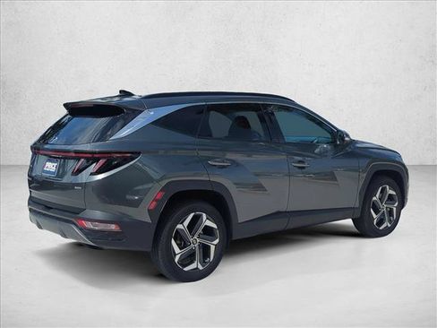 Used 2023 Hyundai Tucson Limited AWD/4WD image 5