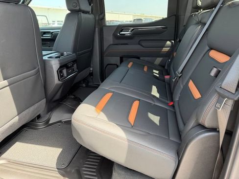 New 2026 GMC Sierra 1500 AT4 w/ AT4 Premium Package AWD/4WD image 10
