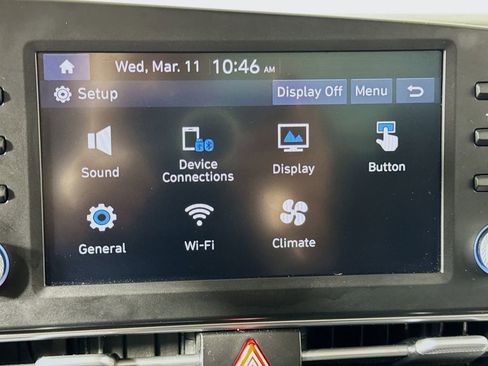 Used 2024 Hyundai Elantra SE image 31