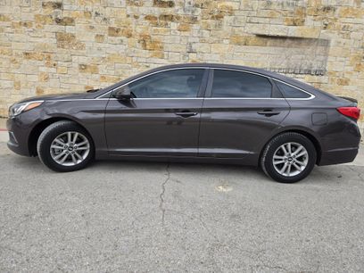 Used 2016 Hyundai Sonata SE