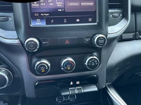 Used 2022 RAM 1500 Big Horn AWD/4WD image 33