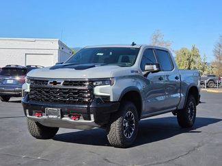 Used 2025 Chevrolet Silverado 1500 ZR2 video 1