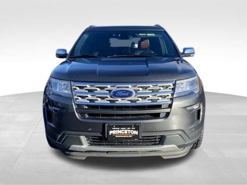 Used 2019 Ford Explorer XLT w/ Equipment Group 202A image 2