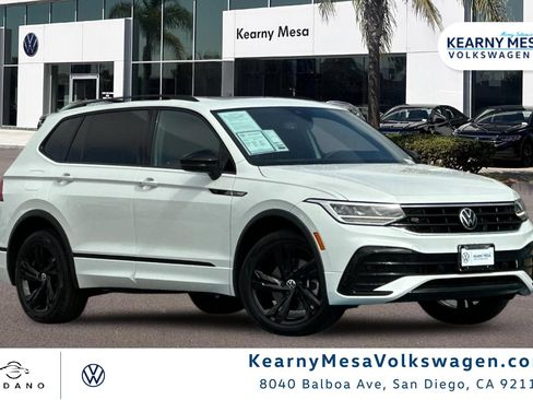 Used 2023 Volkswagen Tiguan SE R-Line FWD image 1