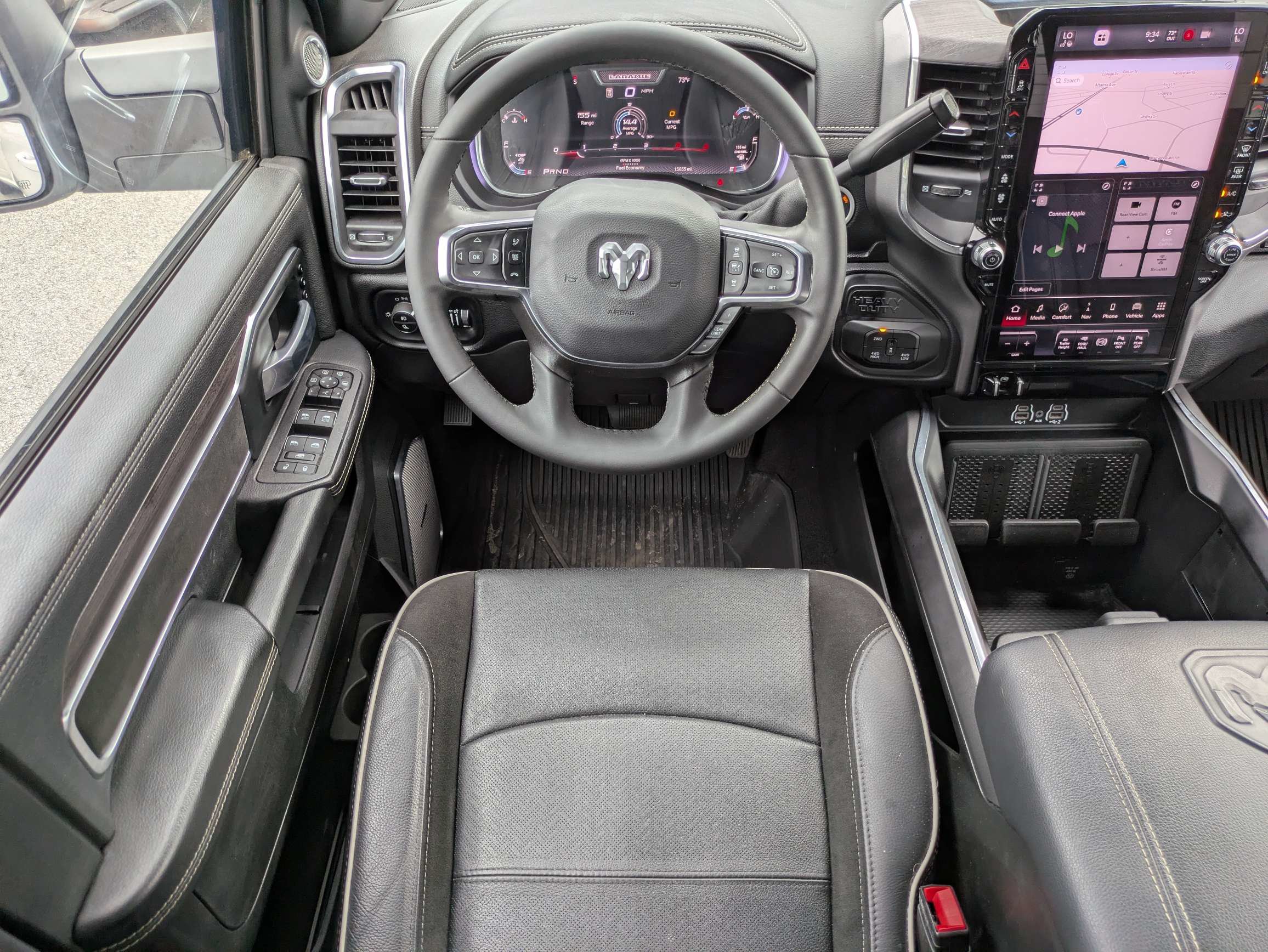 Used 2025 RAM 3500 Laramie AWD/4WD image 18