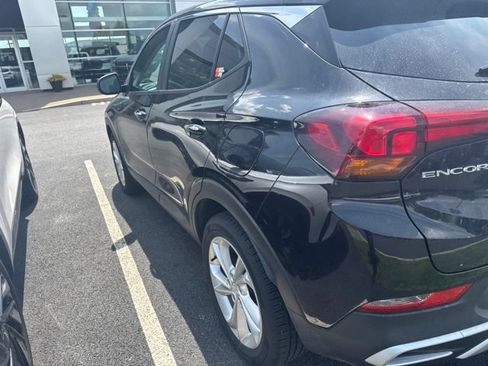 Used 2022 Buick Encore GX Preferred w/ Cold Weather Comfort Package FWD image 6