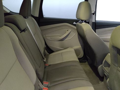 Used 2016 Ford Escape SE AWD/4WD image 19