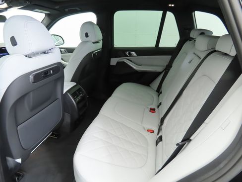 New 2026 BMW X5 sDrive40i w/ Premium Package image 22