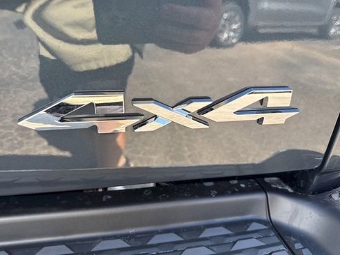 New 2025 RAM 2500 Tradesman image 17