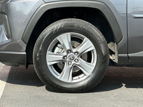 Used 2024 Toyota RAV4 LE image 22