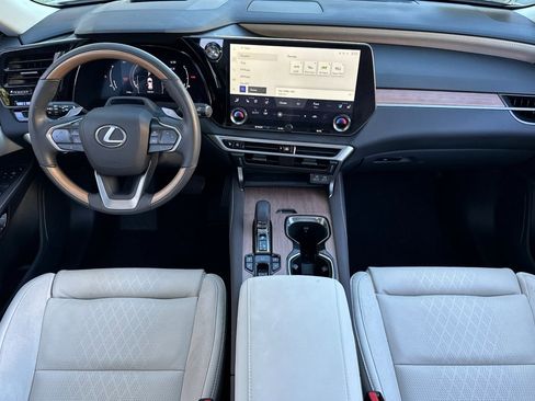Certified 2024 Lexus RX 350 w/ Luxury Package image 16