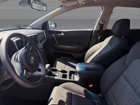 Used 2020 Kia Sportage LX AWD/4WD image 11