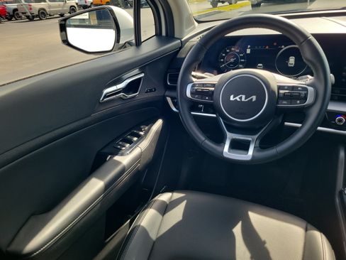 Used 2024 Kia Sportage SX FWD image 13
