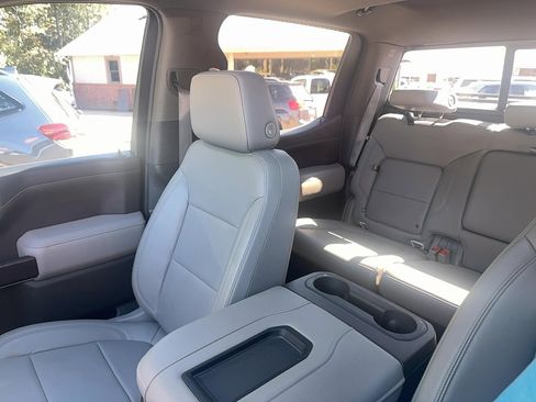 Used 2019 GMC Sierra 1500 SLT w/ SLT Premium Plus Package image 17