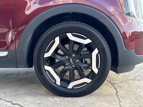 Used 2023 Kia Telluride S w/ S Sunroof Package image 16