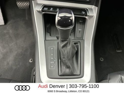 Used 2025 Audi Q3 2.0T Premium w/ Convenience Package AWD/4WD image 19