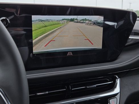New 2026 Buick Envista Sport Touring FWD image 11