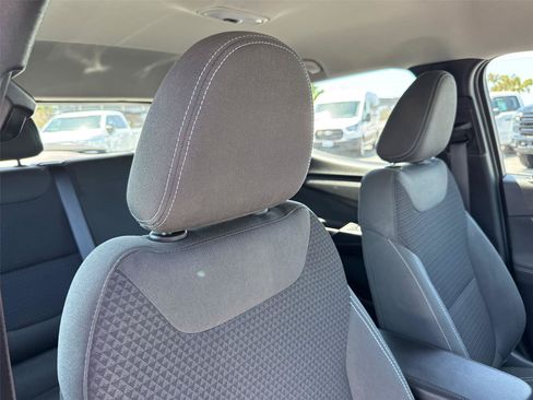 Used 2023 Chevrolet Bolt EUV LT w/ Driver Confidence Package FWD image 16